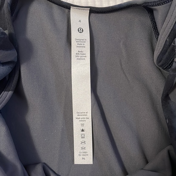 Lululemon crop shirt - Picture 3 of 4